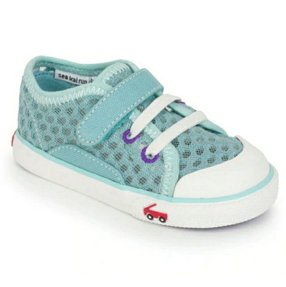 See Kai Run Other - NEW SEE KAI RUN water friendly sneakers size 4